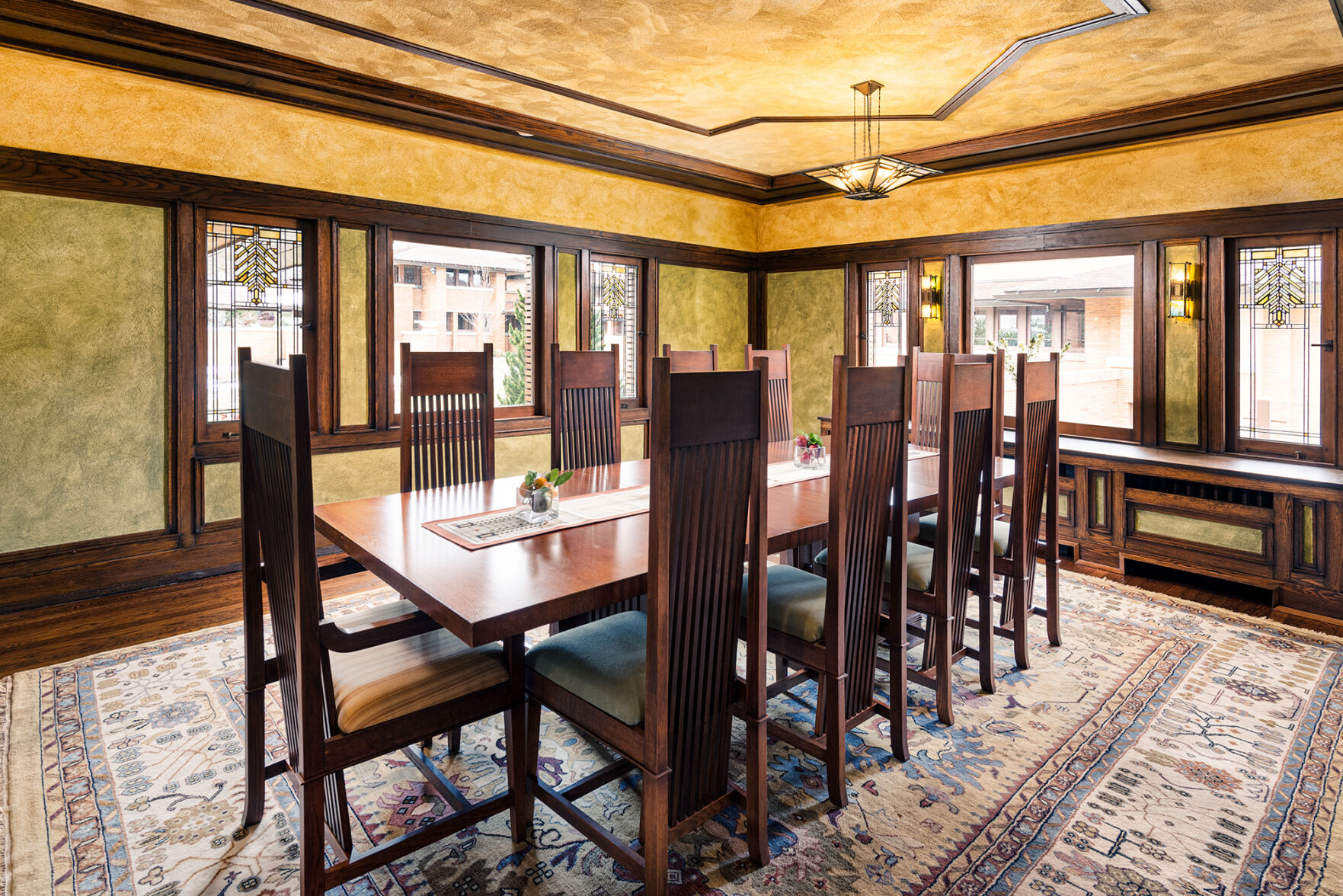 Barton-House-dining-room.jpg